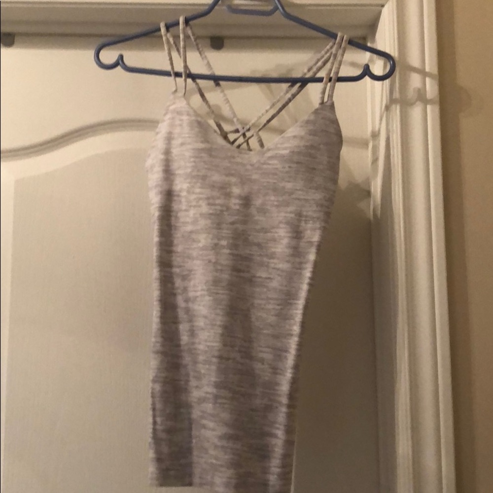 Lululemon tank